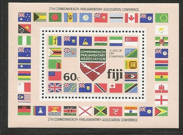 FIJI 453 MNH COMMONWEALTH PARLIAMENTARY SOUVENIR SHEET, FLAGS