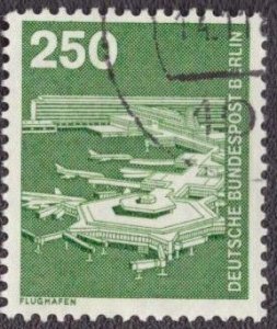 Germany Berlin 9N375a Used