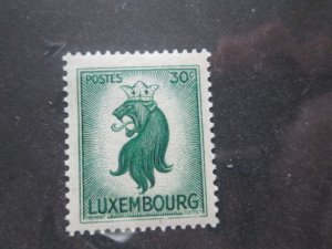 Luxembourg #236 MHR  2024 SCV = $0.25