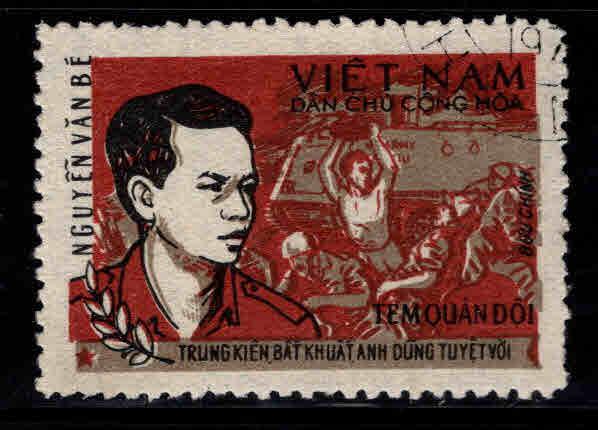 North Viet Nam Scott M17 Military Soldier stamp 1971