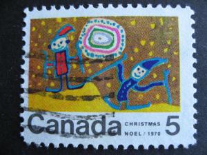 Canada 522piv tagged with dot between M & A of Xmas variety!