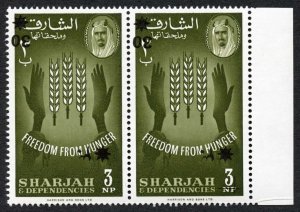 Sharjah 1963 SG40var 30np on 3np in pair OVPT INVERTED UM