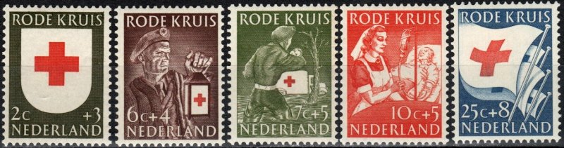 Netherlands #B254-8   MNH CV $9.95  (X2327)