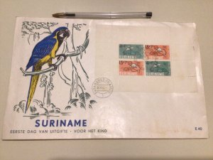 Suriname large Parrot 1965 cover  A9554