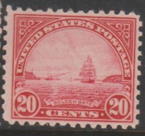 U.S. Scott #698 Golden Gate Stamp - Mint NH Single