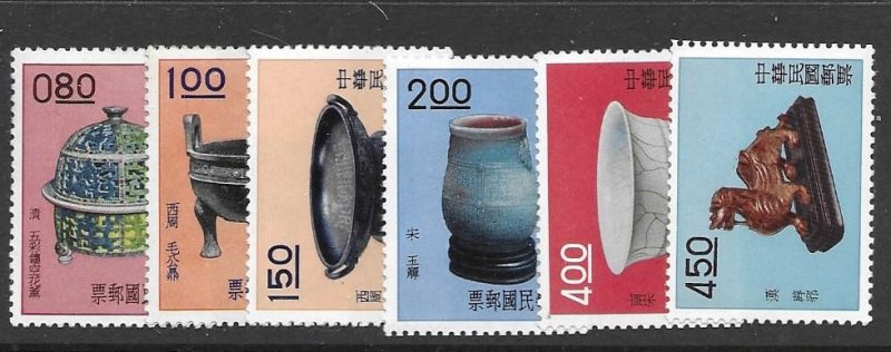 China (ROC) 1302-7 1960 set 6 hinged