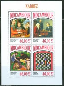 MOZAMBIQUE 2013 CHESS IN PAINTINGS  SHEET   MINT NH