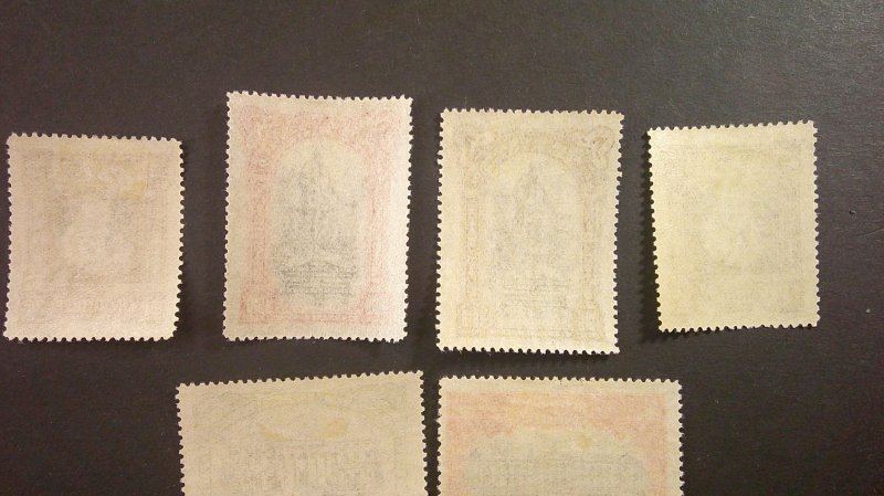 Spain 1916 Officials Scott# O12-O19 Mint VF-XF Lightly Hinged Complete set of 8