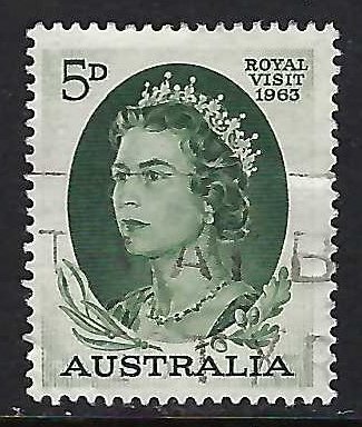 Australia 351 VFU QEII Z8461-2