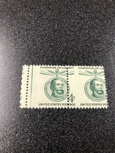 US Scott # 1117 “ MISCUT “-  Missing Denomination On Left Stamp - MNH