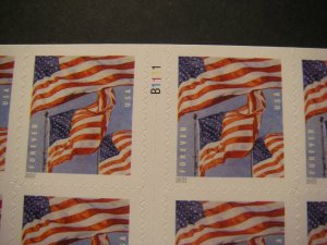 Scott 5658a, Forever Flags on Parade, 2022,Pane of 20 #B1111, MNH Booklet Beauty