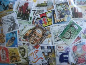 MALTA interesting all ages mixture (duplicates,mixed cond) 500 check em out!