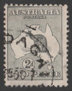 AUSTRALIA 1915 Kangaroo 2d 3rd wmk, variety 'retouched upper frame at left'.