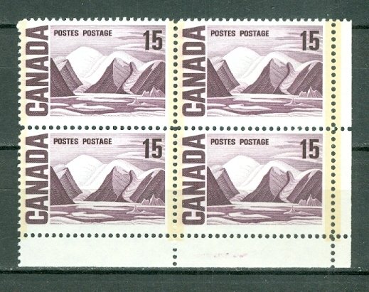 CANADA 1967 MOUNTAINS  #463pi..LR CORNER...GT2 PVA GUM  MNH...$6.00