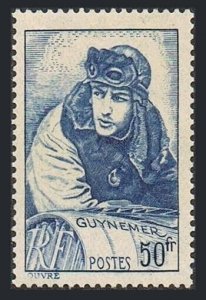 France 396, hinged. Michel 474. Georges Guynemer, 1884-1917, WW I Ace.