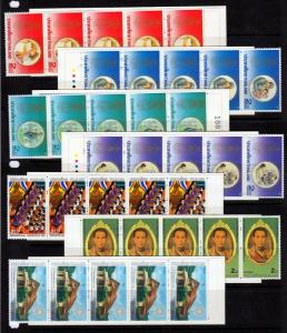 #1047//1165 - Thailand Booklets (Mint NEVER HINGED) cv$218.00