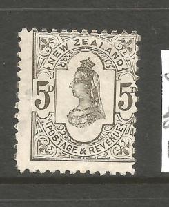 NEW ZEALAND  1882-00  5d   QV  SSF  MLH  P12x11 1/2    CP D7a 