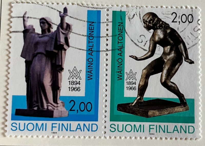 Finland #935a VF/XF used pair, CDS.