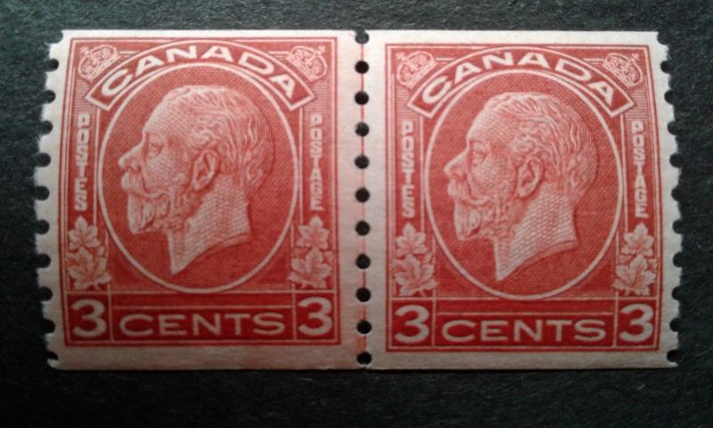  Canada #207 MNH line pair ~1812.2515