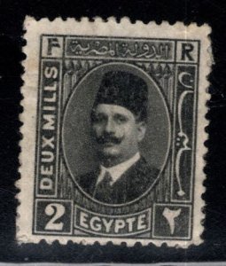 Egypt Scott 129 Used stamp paper adhesion on back