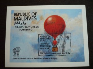 Maldive Islands - Souvenir Sheet