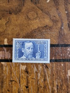 Stamps France Scott # B53 nh