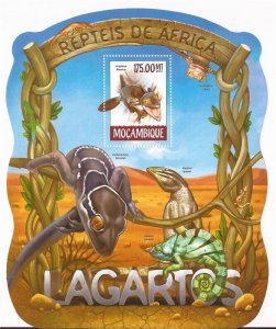 Mozambique - 2015 Lizards on Stamps - Stamp Souvenir Sheet - 13A-1632