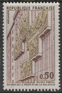 FRANCE SG2025 1973 POSTAL MUSEUM BUILDING MNH