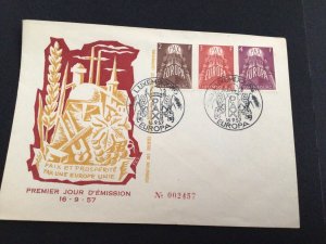 Luxembourg 1957 Pax Europa  stamps cover  Ref 61589