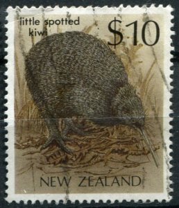 New Zealand Sc#930 Used, $10 multi, Native Birds Definitives 1985-88 (1989)