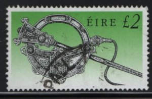 Ireland 1990-95 used Sc 792a 2pd Tara brooch Type IV - Artifacts Definitives