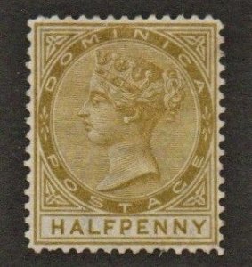 Dominica 4 Mint hinged