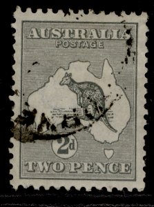 AUSTRALIA GV SG35, 2d grey, FINE USED.