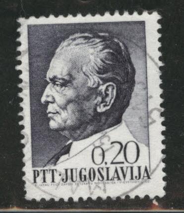 Yugsolvaia  Scott 924 used stamp