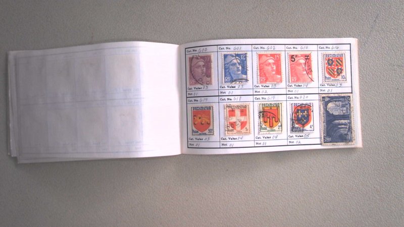 FRANCE COLLECTION IN APPROVAL BOOK, MINT/USED