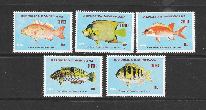 FISH - DOMINICAN REPUBLIC #757-61 MNH