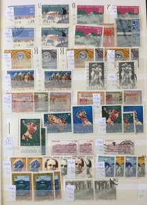 Italy 1972/77 MNH Used Mixture (Apx 400 Stamps) AB3246