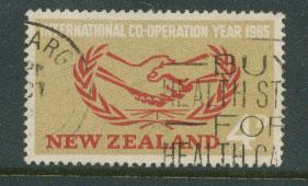 New Zealand  SG 833  Used