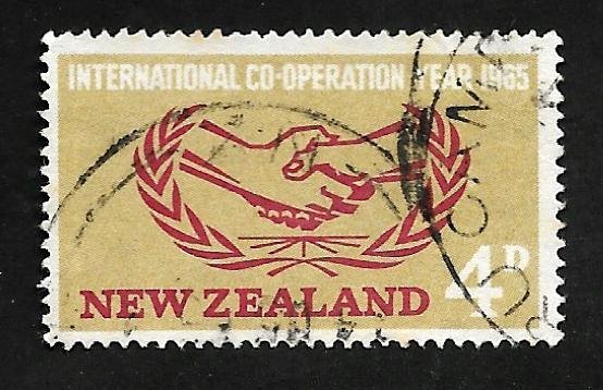 New Zealand 1965 - U - Scott #373