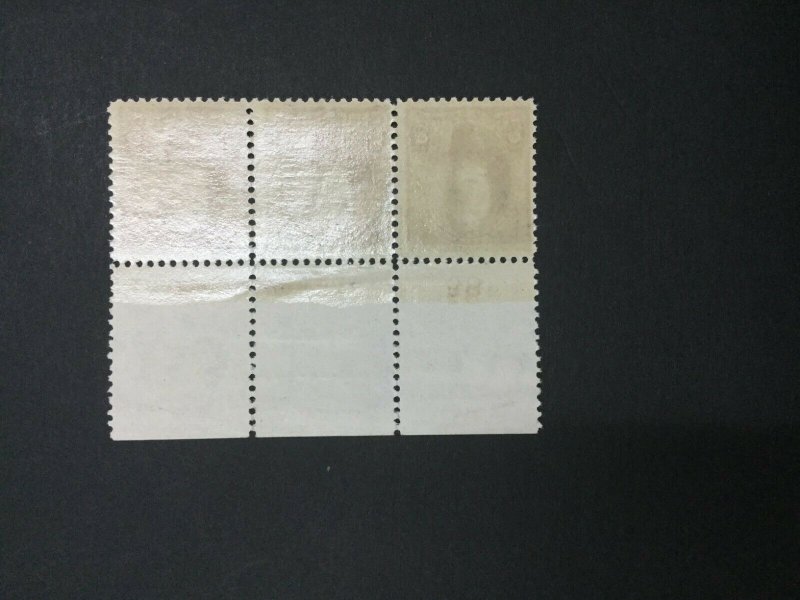 MOMEN: US STAMPS #272 MINT OG NH PLATE IMPRINT STRIP