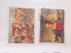 Italy #1009-10 used set  2023 SCV = $0.50