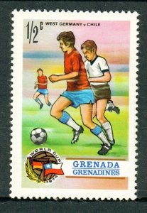 Grenada Grenadines #15 Mint Hinged Soccer single