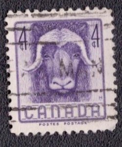 Canada - 352 1955 Used