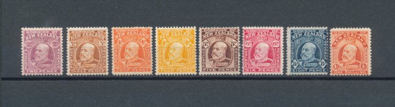 1909 NEW ZEALAND - Stanley Gibbons n. 388/94 - Series of 8 values - MLH*