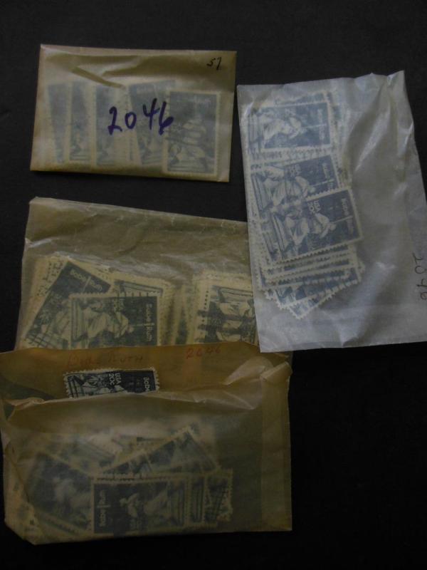 USA : 1983. Scott #2046 Baseball, Babe Ruth. Huge accumulation of 2700+ stamps.