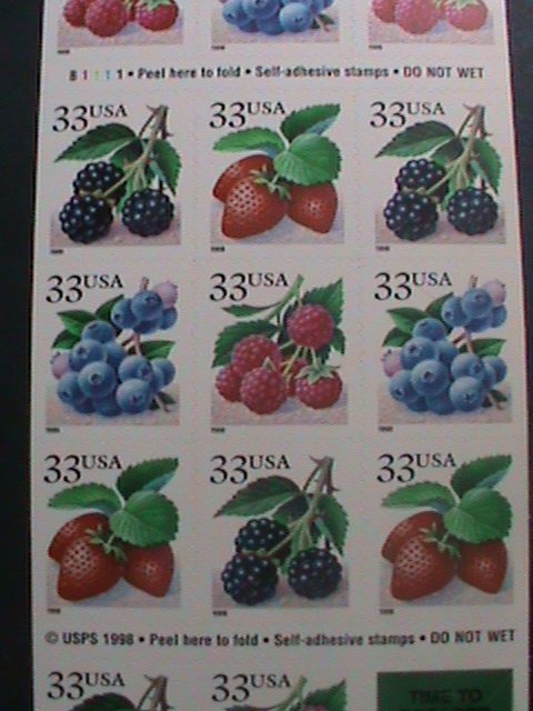 ​UNITED STATES-2000-SC# 3404-7 THE AMERICAN BERRIES-MNH BOOKLET VERY FINE