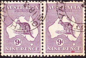 AUSTRALIA 1913 KGV 9d Violet Pair Die II SG10 Used