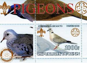 Benin 2002 Birds Pigeon s/s Perforated mnh.vf