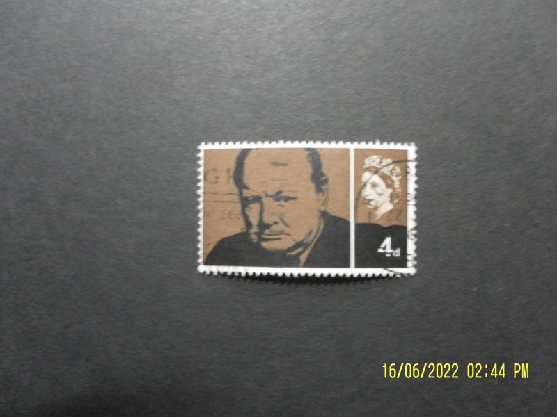 4d PRE-DECIMAL STAMP - WINSTON CHURCHILL 1965, VG franked