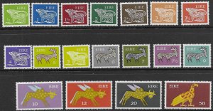 Ireland 290-304 1971-4  set  18  fvf mint  hinged